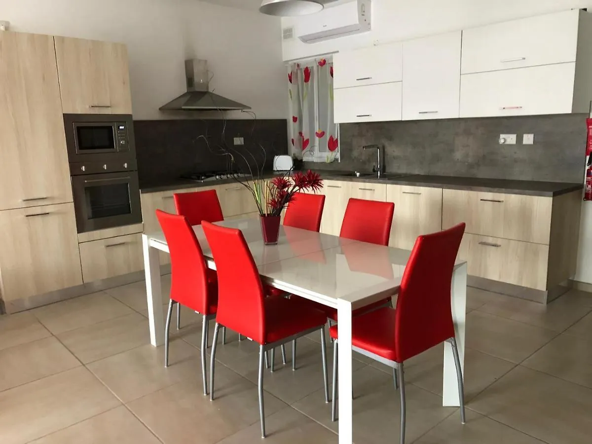 Appartement Chezli Court à Birżebbuġa Malte